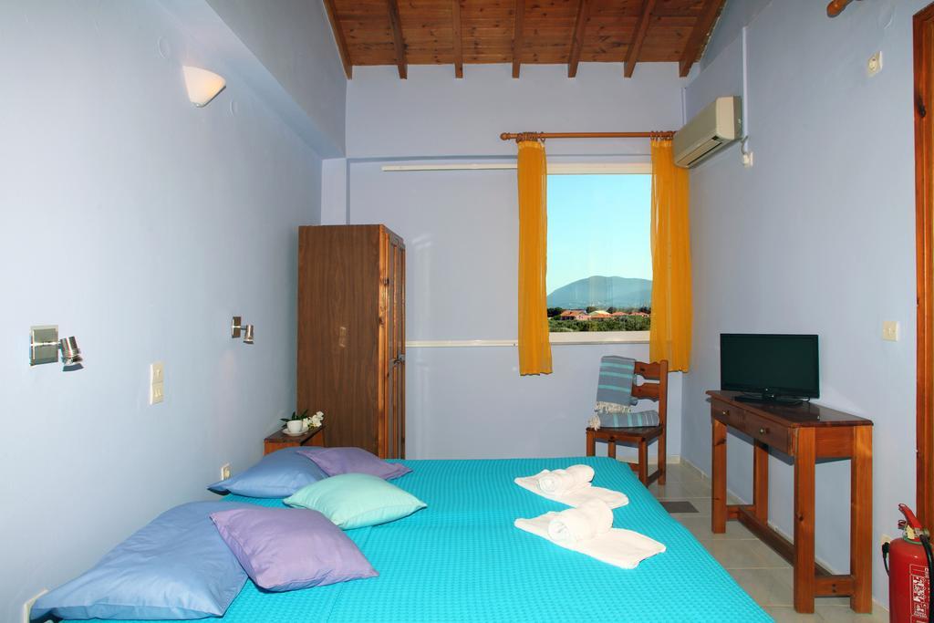 ליגיה Summer House Louisa מראה חיצוני תמונה