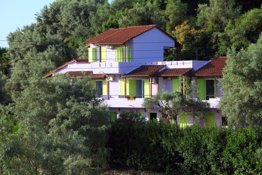 ליגיה Summer House Louisa מראה חיצוני תמונה