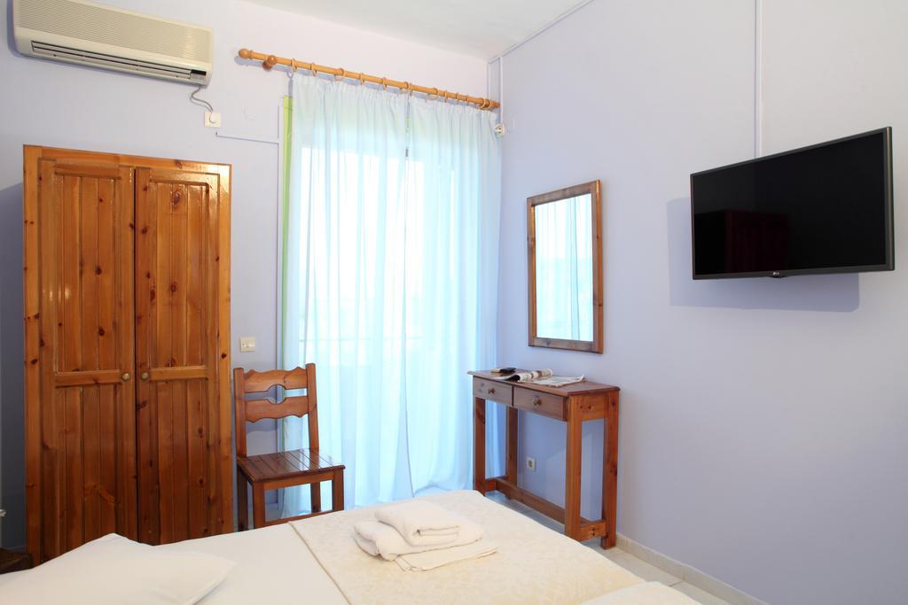 ליגיה Summer House Louisa מראה חיצוני תמונה